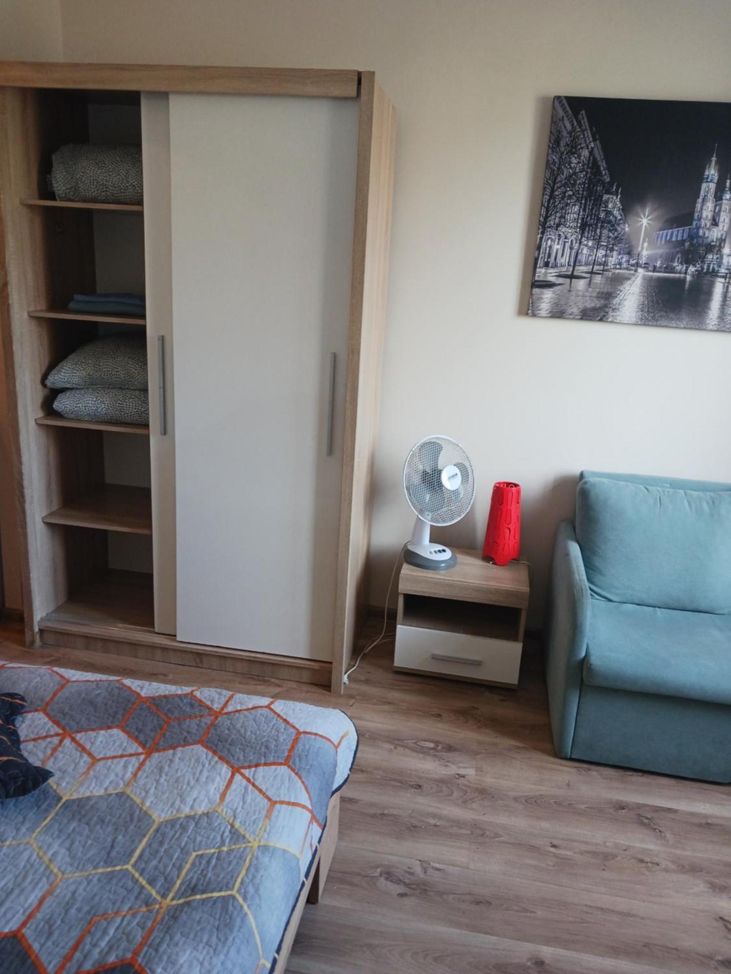 Apartamenty Marco 3 Przy Dworcu-Stare Miasto-Super Wi Fi Krakow Luaran gambar